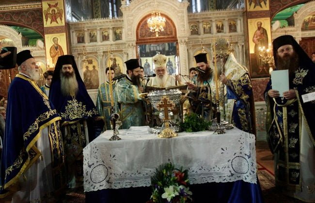 Καθαγιασμός των υδάτων στον Πειραιά