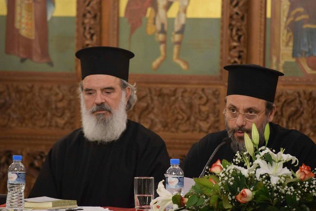 π. Βασίλειος Καλλιακμάνης