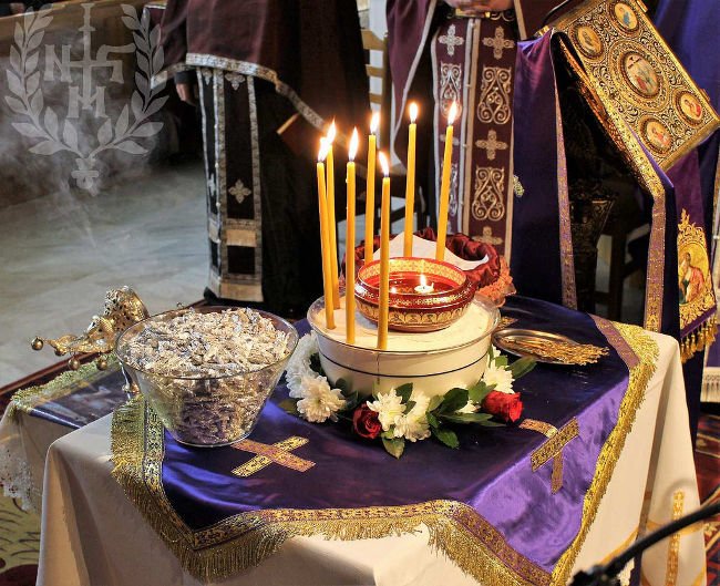 Ευχέλαιο στον Ιερό Ναό Αγίου Λουκά Σταυρουπόλεως