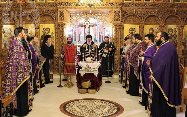 Ευχέλαιο στον Ιερό Ναό Αγίου Χαραλάμπους Συκεών