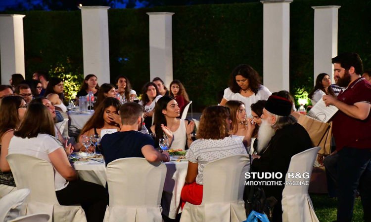 Ο Μητροπολίτης Αργολίδος δεξιώθηκε απόφοιτους μαθητές