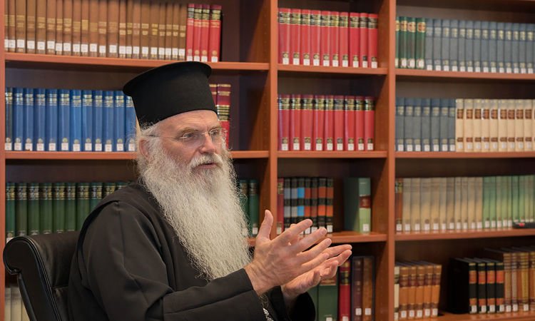 Μεσογαίας Νικόλαος: Έχει λόγο στα εθνικά η Εκκλησία