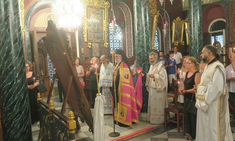 Η Πρώτη Ιερά Παράκληση της Παναγίας στην Ερμούπολη