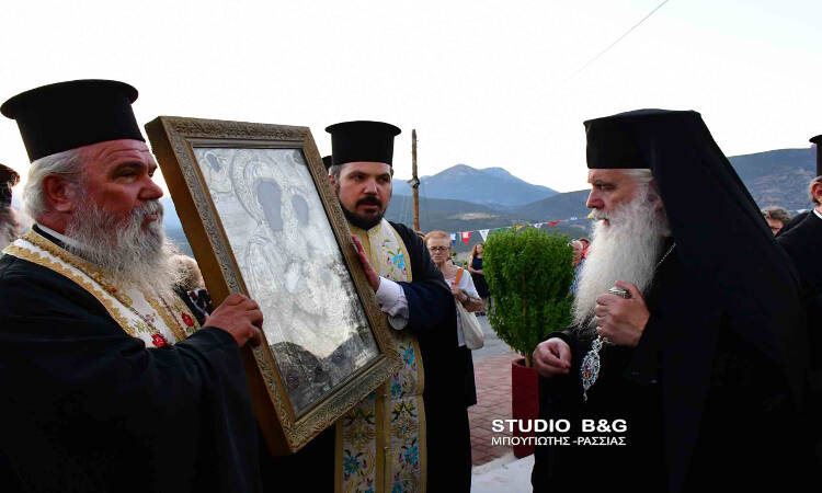Υποδοχή Εικόνας Παναγίας στο ορεινό χωριό Μαλαντρένι Αργολίδος