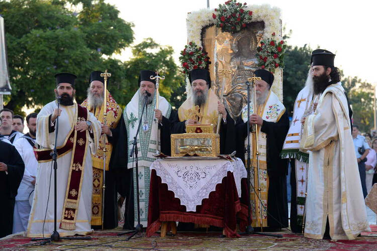 Η Μεγαλειώδης Λιτανεία Αγίας Κάρας του Αποστόλου Ανδρέα στην Πάτρα