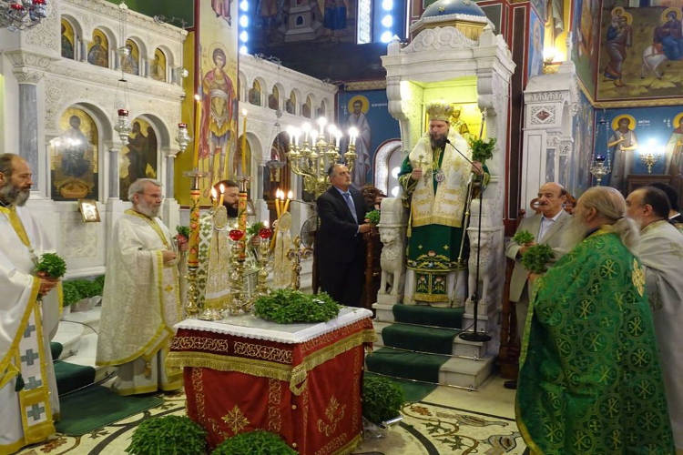 Η εορτή της Υψώσεως του Τιμίου Σταυρού στη Νέα Ιωνία