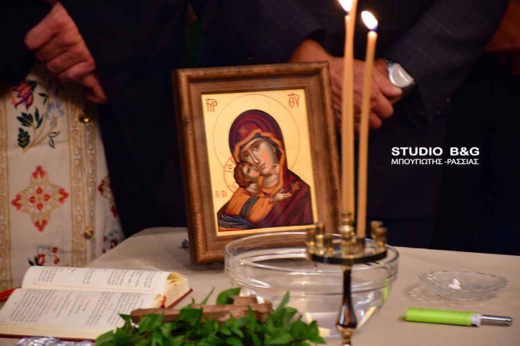 Αγιασμός στο ραδιοφωνικό Σταθμό της Ι.Μ. Αργολίδος