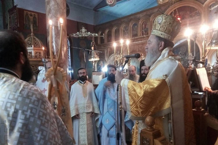 Μαθητικός Εκκλησιασμός Γυμνασίου στην Ι.Μ. Χαλκίδος