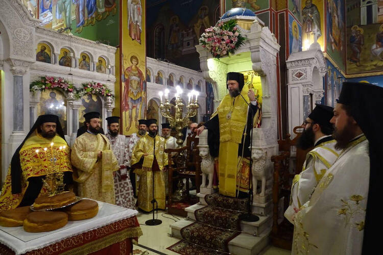 Εσπερινός Αγίων Αναργύρων στη Νέα Ιωνία