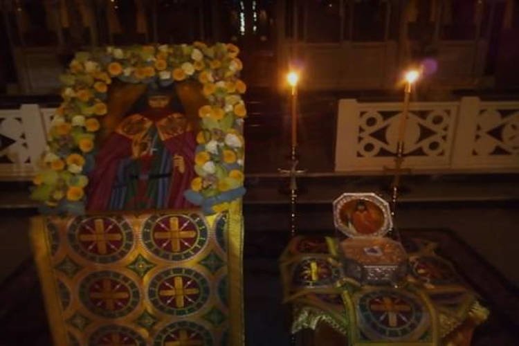 Εσπερινός Αγίου Γεωργίου του Καρσλίδη στα Τρίκαλα