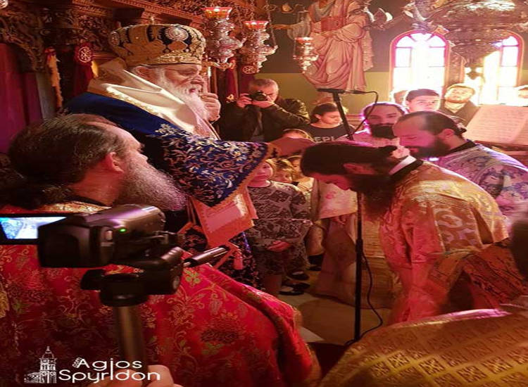 Χειροτονία Διακόνου στη Μητρόπολη Κερκύρας