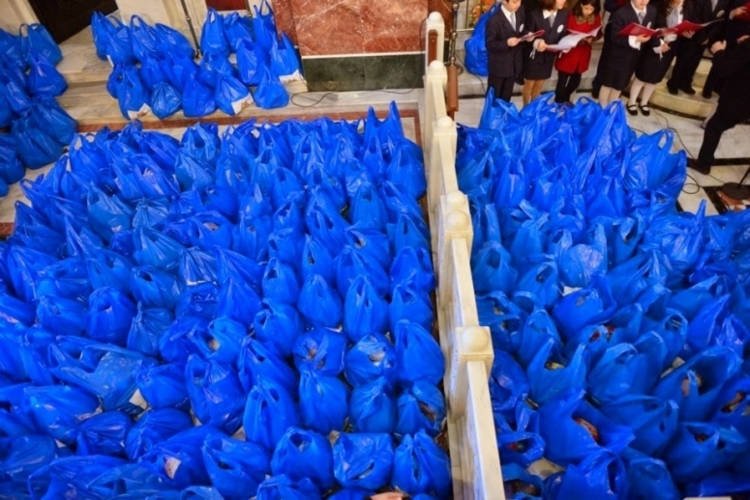 Δέματα Αγάπης από τον Μητροπολίτη Πειραιώς Σεραφείμ