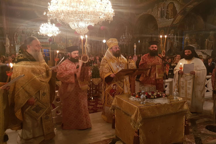 Αγρυπνία με τον π Νικόδημο Καρβαρνό στα Τρίκαλα