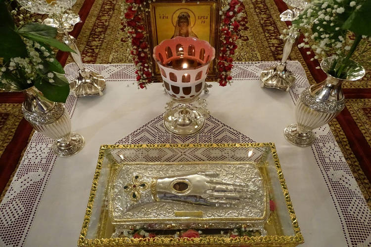 Εσπερινός Αγίας Βαρβάρας στη Νέα Ιωνία