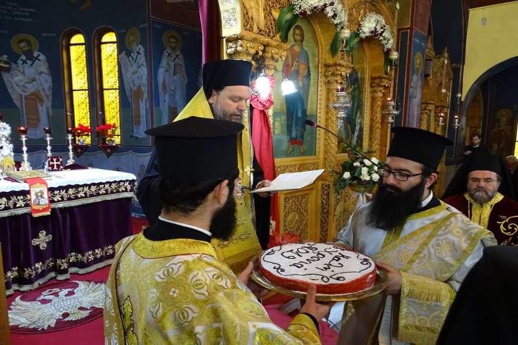 Εορτή του Αγίου Βασιλείου στη Μητρόπολη Νέας Ιωνίας (ΦΩΤΟ)