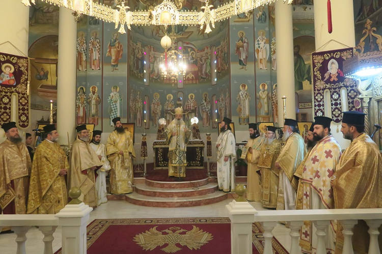 Η Μητρόπολη Φθιώτιδος αγκαλιάζει τα ορφανά και απροστάτευτα παιδιά