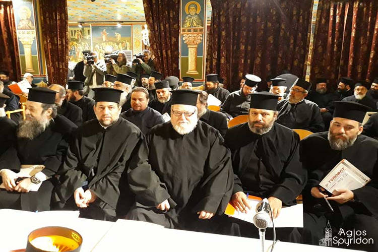 Αντιπροσωπεία Κερκυραίων Κληρικών στη συνέλευση του ΙΣΚΕ