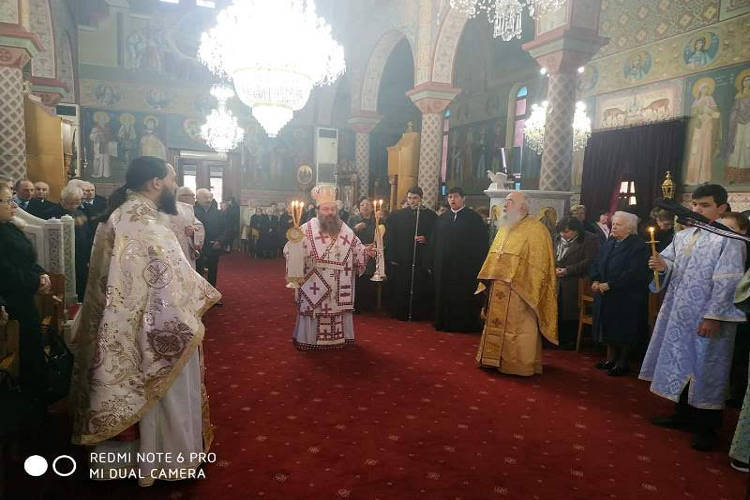 Η Χίος εόρτασε τη μνήμη του Αγίου Χαραλάμπους (ΦΩΤΟ)