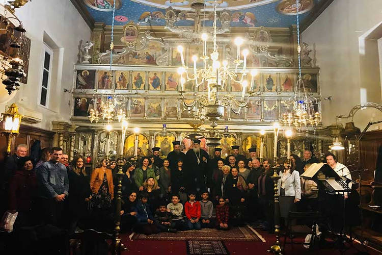 Η Εκκλησία ως κοινωνία αγκαλιάζει οικογένεια και νεότητα