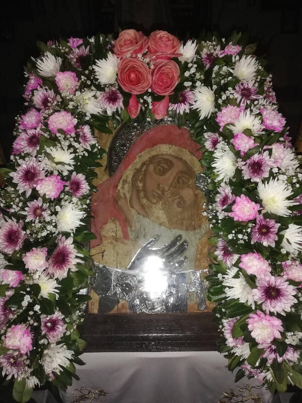 Η Εικόνα της Παναγίας Γλυκοφιλούσης στη Νέα Ιωνία (ΦΩΤΟ)