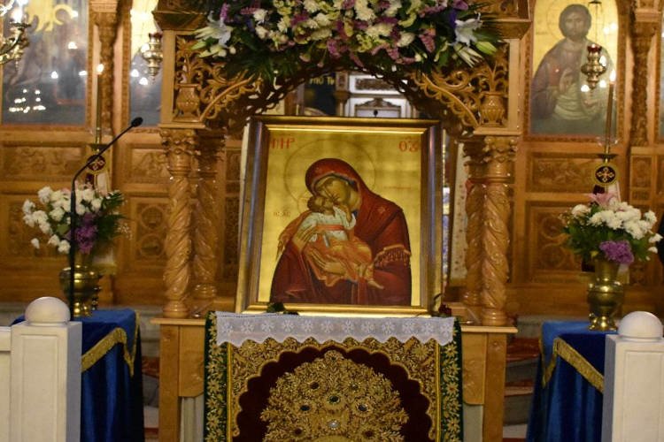 Ο Ακάθιστος Ύμνος στη Μητρόπολη Μαρωνείας (ΦΩΤΟ)