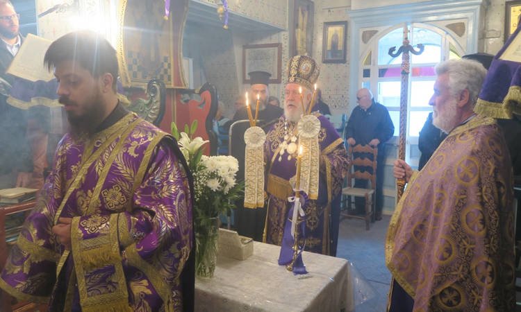 Προηγιασμένη Θεία Λειτουργία στην Σίφνο