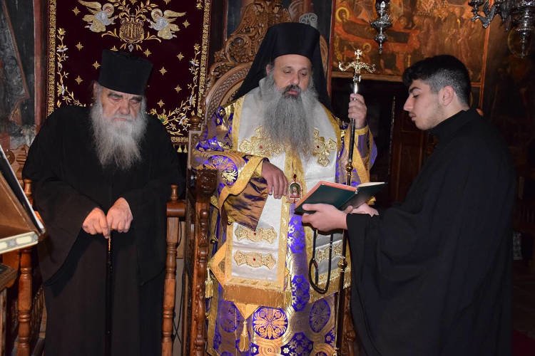 Προηγιασμένη Θεία Λειτουργία στα Μετέωρα