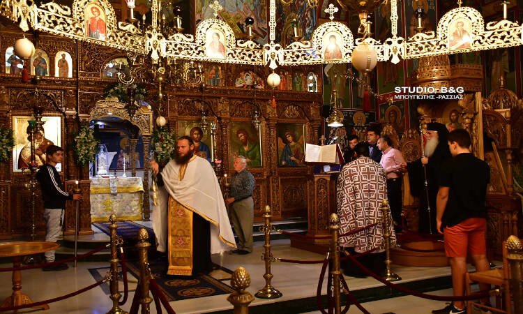 Παράκληση για τους μαθητές των Πανελλαδικών εξετάσεων στο Ναύπλιο (ΦΩΤΟ)