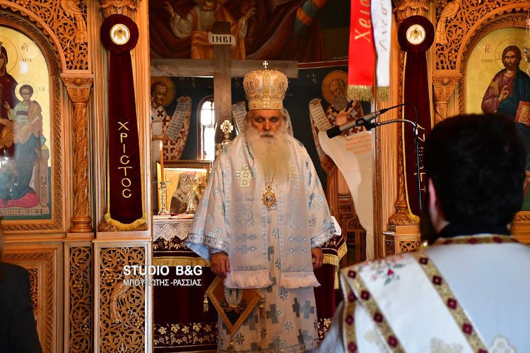 Αγιασμός οχημάτων στο Ναύπλιο