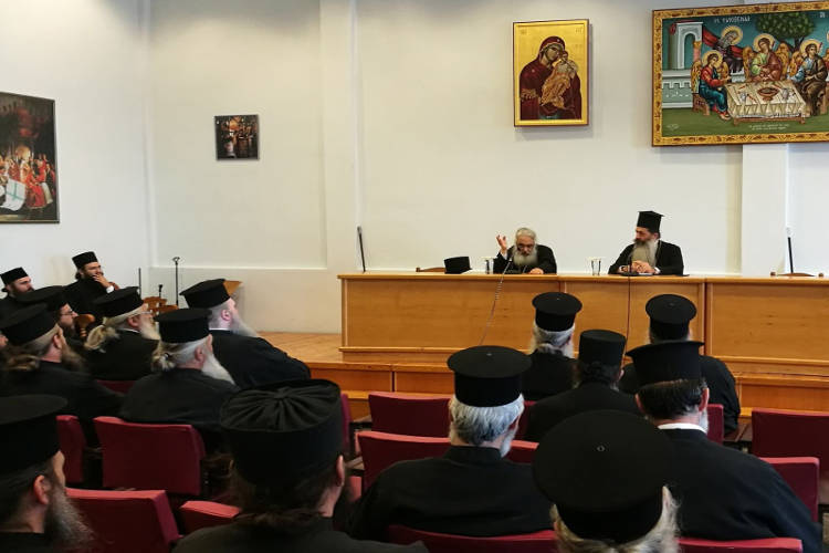 Ο Θεσπιών Συμεών στην Ιερατική Σύναξη της Μητροπόλεως Εδέσσης