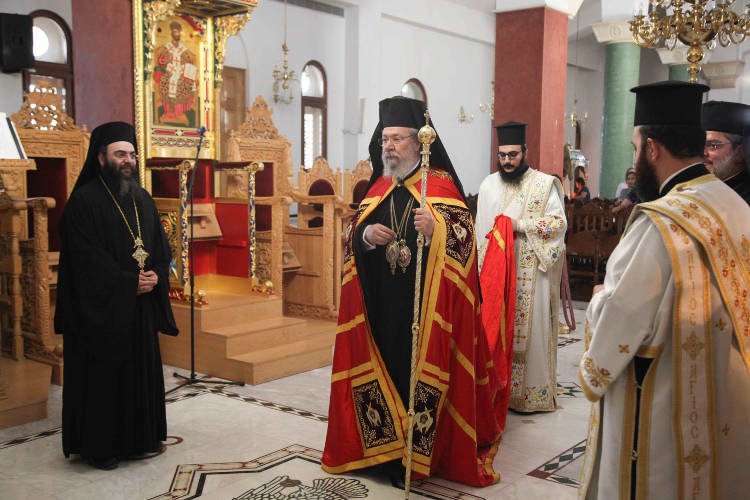 Αρχιεπίσκοπος Κύπρου: Όποιος δεν είναι ενωμένος με την Εκκλησία, είναι στην πλάνη (ΦΩΤΟ) | proseuxi.gr