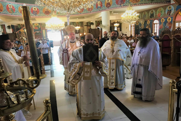 Αρχιεπίσκοπος Κύπρου: Έχουμε τα δικά μας φώτα, ας μην περιμένουμε από τους ξένους (ΦΩΤΟ)