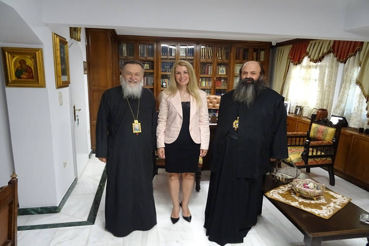 Υποψήφιες Βουλευτίνες της ΝΔ στον Μητροπολίτη Κορίνθου