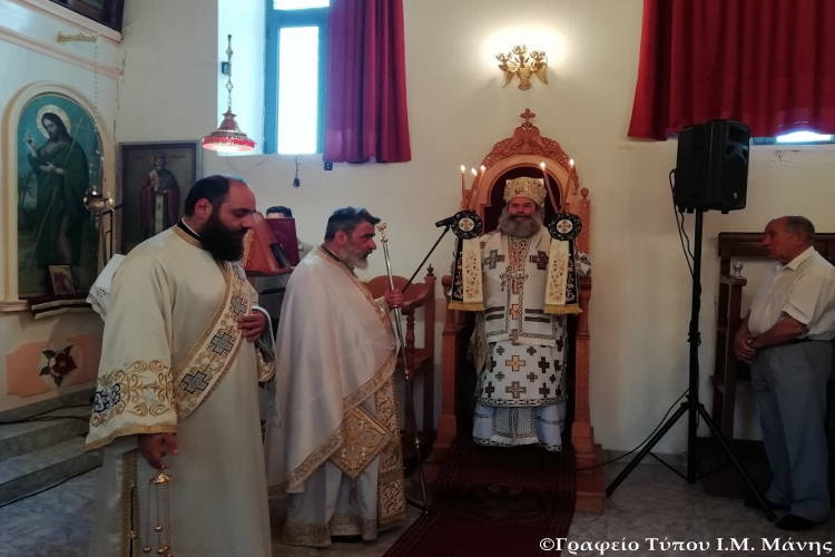 Κυριακή της Πεντηκοστής στη Μητρόπολη Μάνης