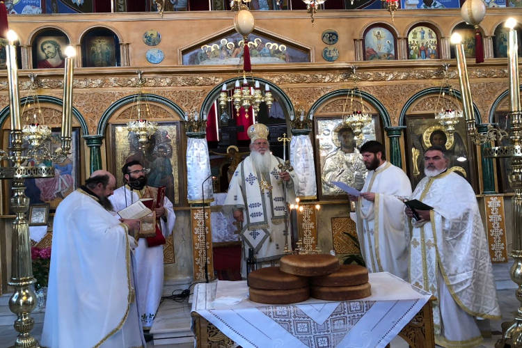 Θεία Λειτουργία στο Γενέσιο της Θεοτόκου Ξηρονομής