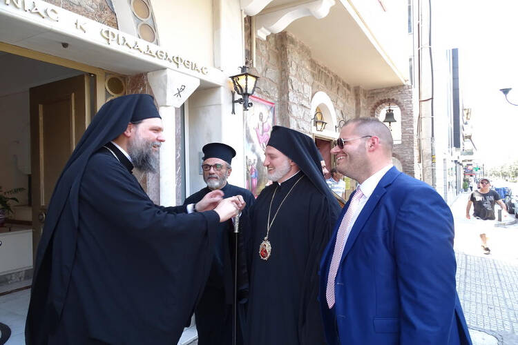 Επίσκεψη νέων Αρχιεπισκόπων Αμερικής και Αυστραλίας στη Νέα Ιωνία (ΦΩΤΟ)