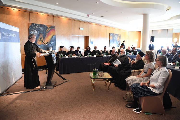 Ο Οικουμενικός Πατριάρχης κήρυξε την έναρξη των εργασιών της Γ´ Διεθνούς Διάσκεψης της Χάλκης (ΦΩΤΟ)