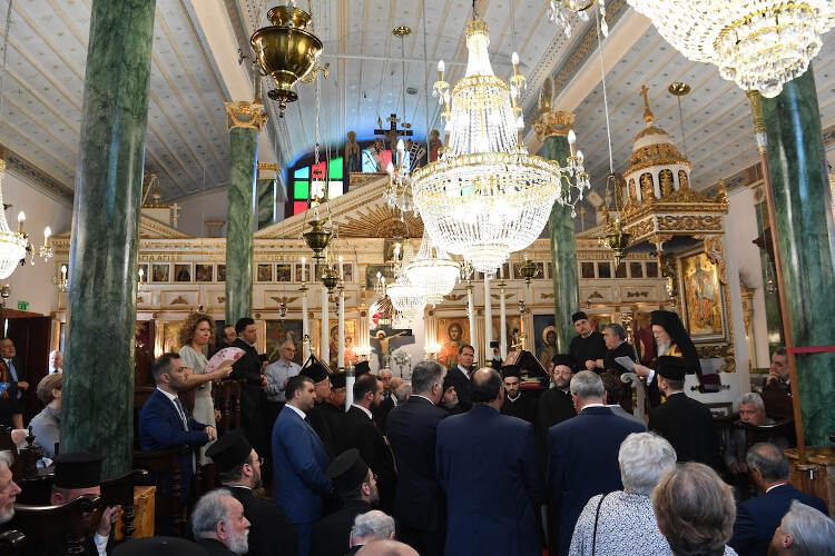 Εγκαίνια Μητροπολιτικού Οίκου της Μητροπόλεως Δέρκων (ΦΩΤΟ)