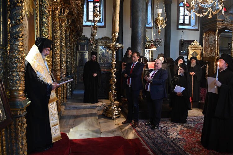 Μικρό και Μεγάλο Μήνυμα Αρχιεπισκόπου Θυατείρων Νικήτα