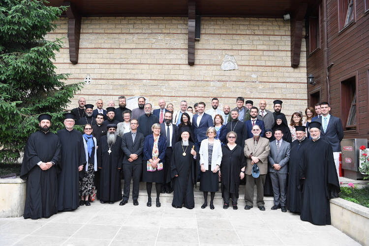 Ο Οικουμενικός Πατριάρχης κήρυξε την έναρξη των εργασιών της Γ´ Διεθνούς Διάσκεψης της Χάλκης (ΦΩΤΟ)