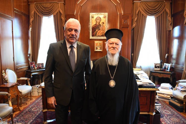 Ο Δημήτριος Αβραμόπουλος στο Φανάρι (ΦΩΤΟ)