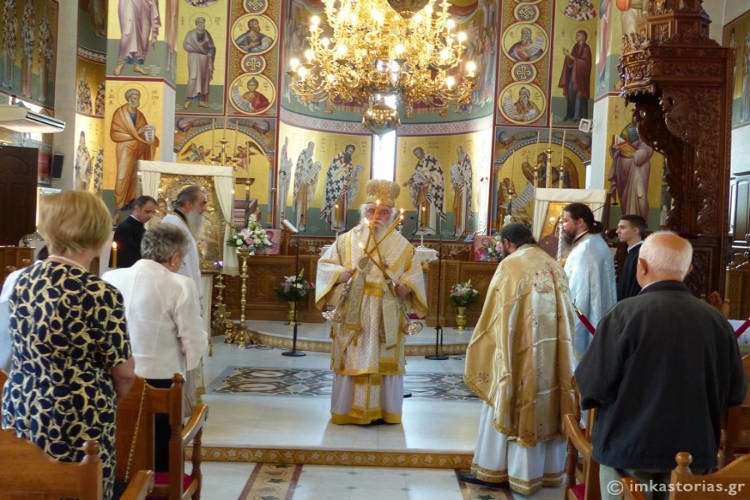 Σύναξη Παναγίας Τριχερούσας στον Άγιο Νικάνορα Καστοριάς (ΦΩΤΟ)