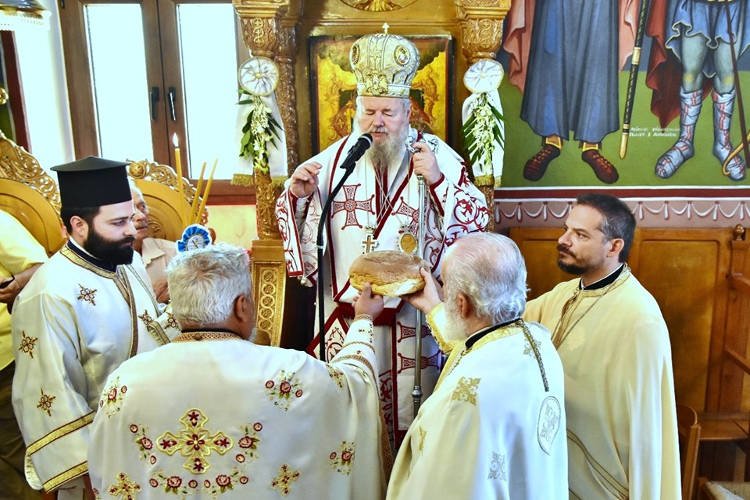 Η εορτή του Αγίου Παντελεήμονος στην Μητρόπολη Κυδωνίας