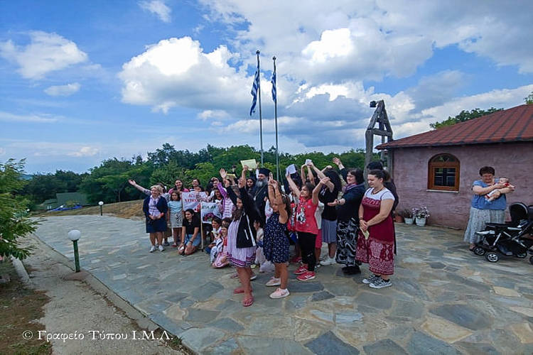 Ο Μητροπολίτης Λαγκαδά κοντά στους νέους (ΦΩΤΟ)