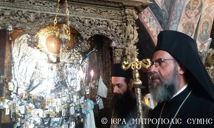 Αρχιερατική Θεία Λειτουργία στη Μονή Ρουκουνιώτου Σύμης