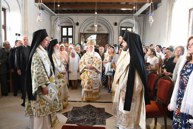 Χειροτονία νέου Επισκόπου Ευδοκιάδος από τον Οικουμενικό Πατριάρχη στην Αττάλεια (ΦΩΤΟ)