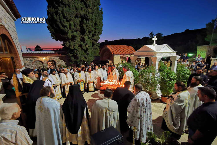 Η Αργολίδα γιορτάζει τον προστάτη της Άγιο Θεοδόσιο το νέο (ΦΩΤΟ)