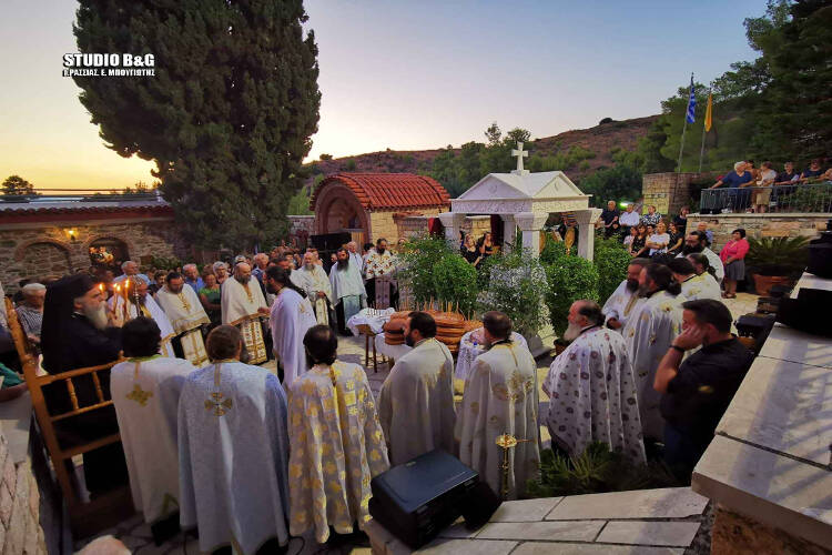 Η Αργολίδα γιορτάζει τον προστάτη της Άγιο Θεοδόσιο το νέο (ΦΩΤΟ)
