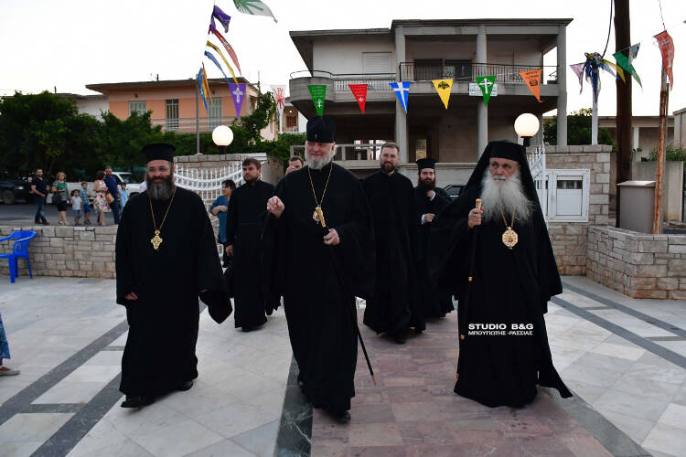 Αρχιερατικός Εσπερινός Κοιμήσεως Θεοτόκου στο Κιβέρι Αργολίδος (ΦΩΤΟ)