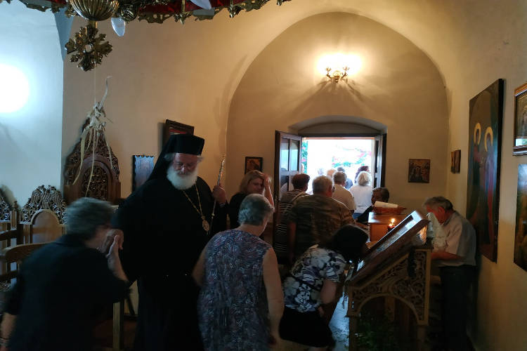 Παράκληση στην Τουρλωτή Μονοφατσίου της Μητροπόλεως Αρκαλοχωρίου